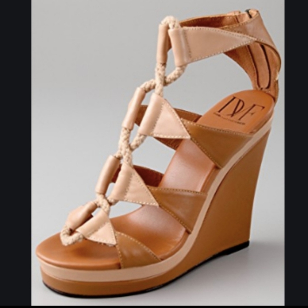DIANE VON FURSTENBERG Theia Platform Wedge Sandals size 9